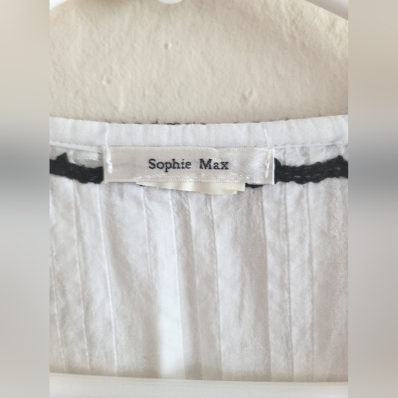 Sophie Max, Embroidered Cotton Top, White and Black, Size Small - Picture 4 of 6